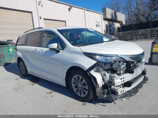 TOYOTA SIENNA 2021 5tdjrkec1ms025680