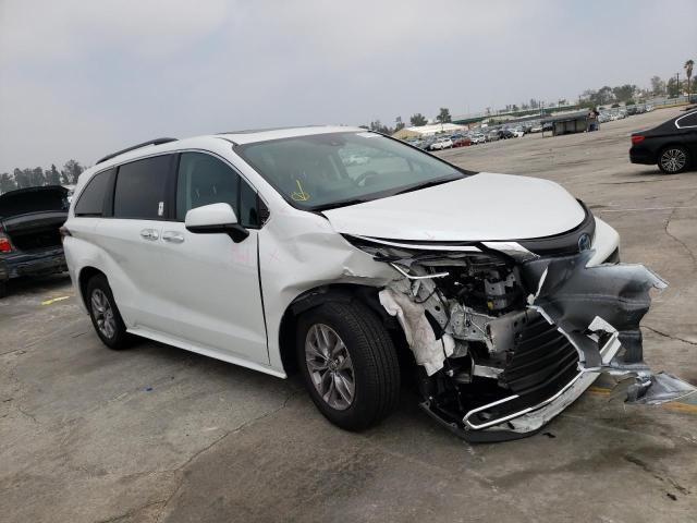 TOYOTA SIENNA XLE 2022 5tdjrkec1ns122167