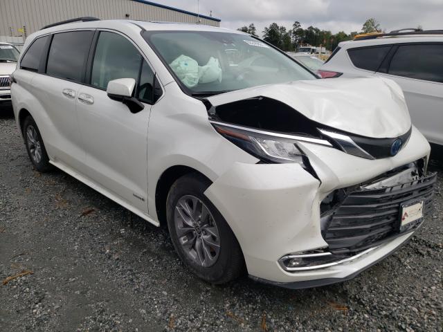 TOYOTA SIENNA XLE 2021 5tdjrkec2ms011514