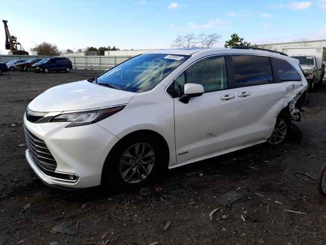 TOYOTA SIENNA XLE 2021 5tdjrkec2ms033500