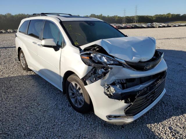 TOYOTA SIENNA XLE 2022 5tdjrkec4ns104486