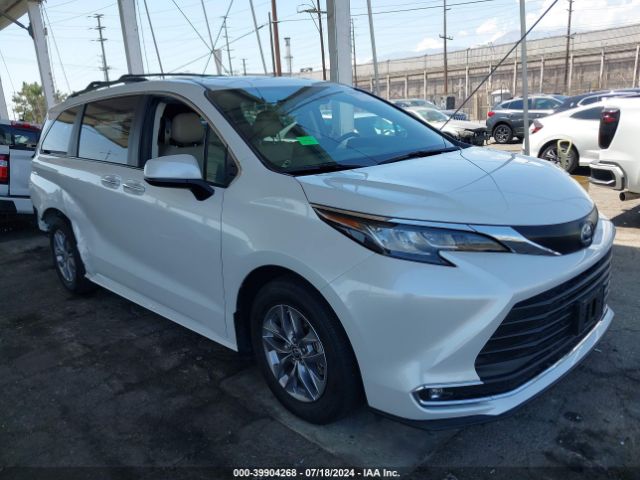 TOYOTA SIENNA 2023 5tdjrkec6ps148475