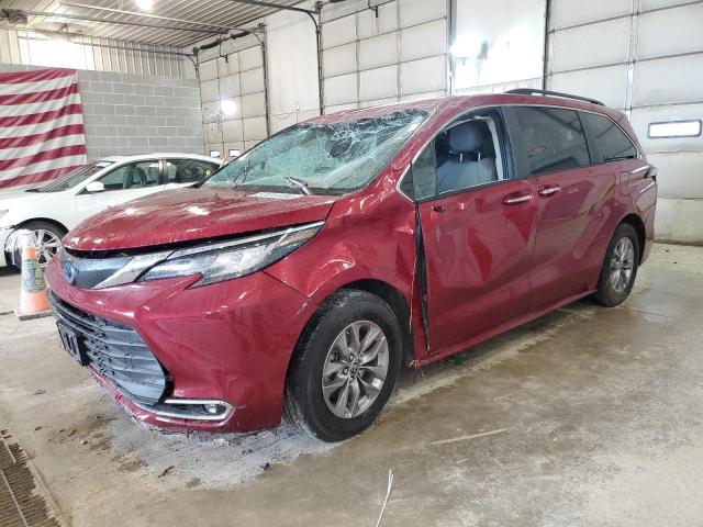 TOYOTA SIENNA XLE 2022 5tdjrkecxns077083