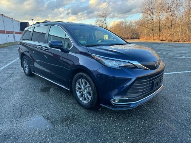 TOYOTA SIENNA XLE 2021 5tdjskfc6ms013236