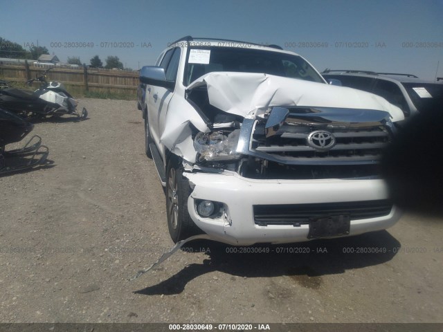 TOYOTA SEQUOIA 2011 5tdjy5g18bs055384