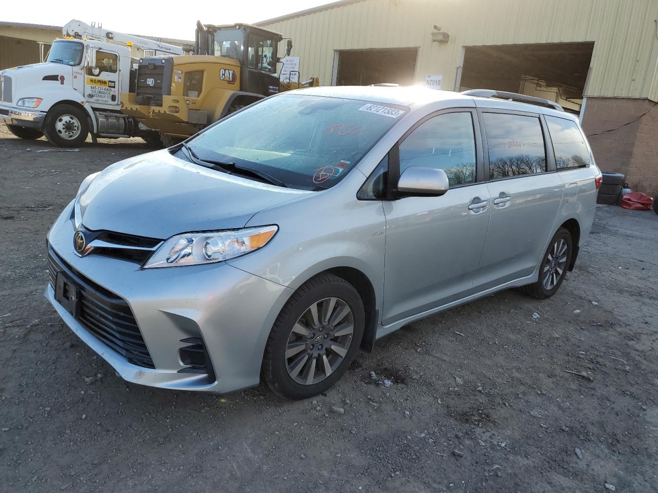 TOYOTA SIENNA 2019 5tdjz3dc0ks227415