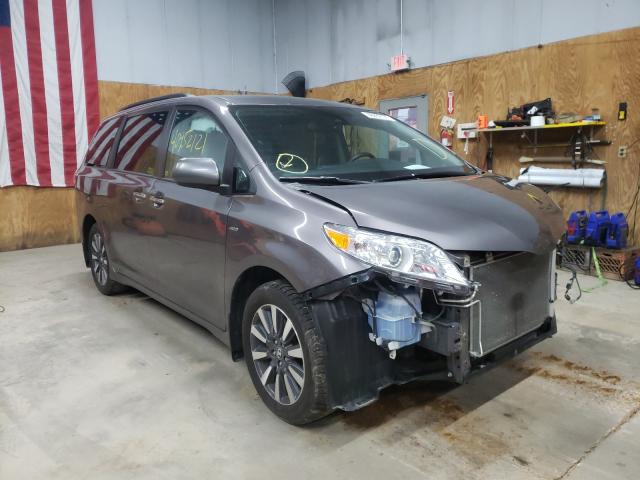 TOYOTA SIENNA LE 2019 5tdjz3dc1ks219985