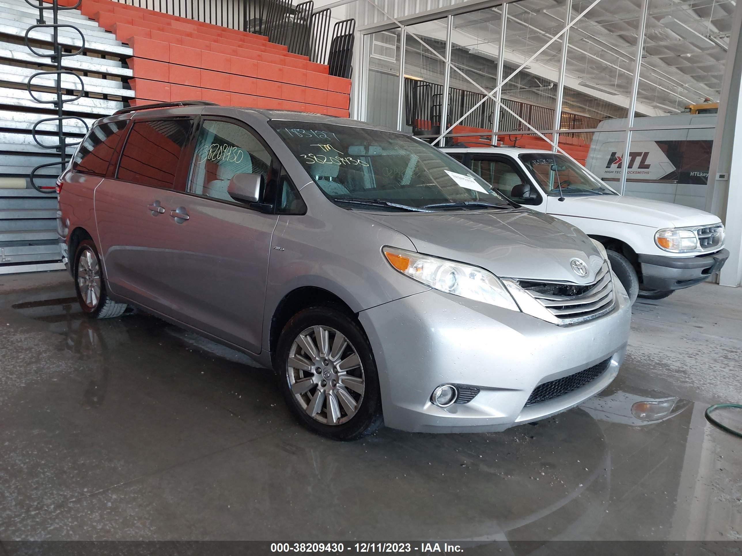 TOYOTA SIENNA 2017 5tdjz3dc3hs183127