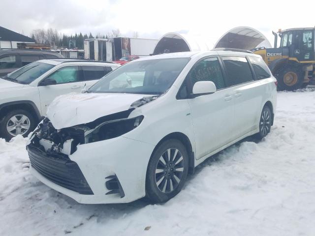 TOYOTA SIENNA LE 2018 5tdjz3dc5js206042