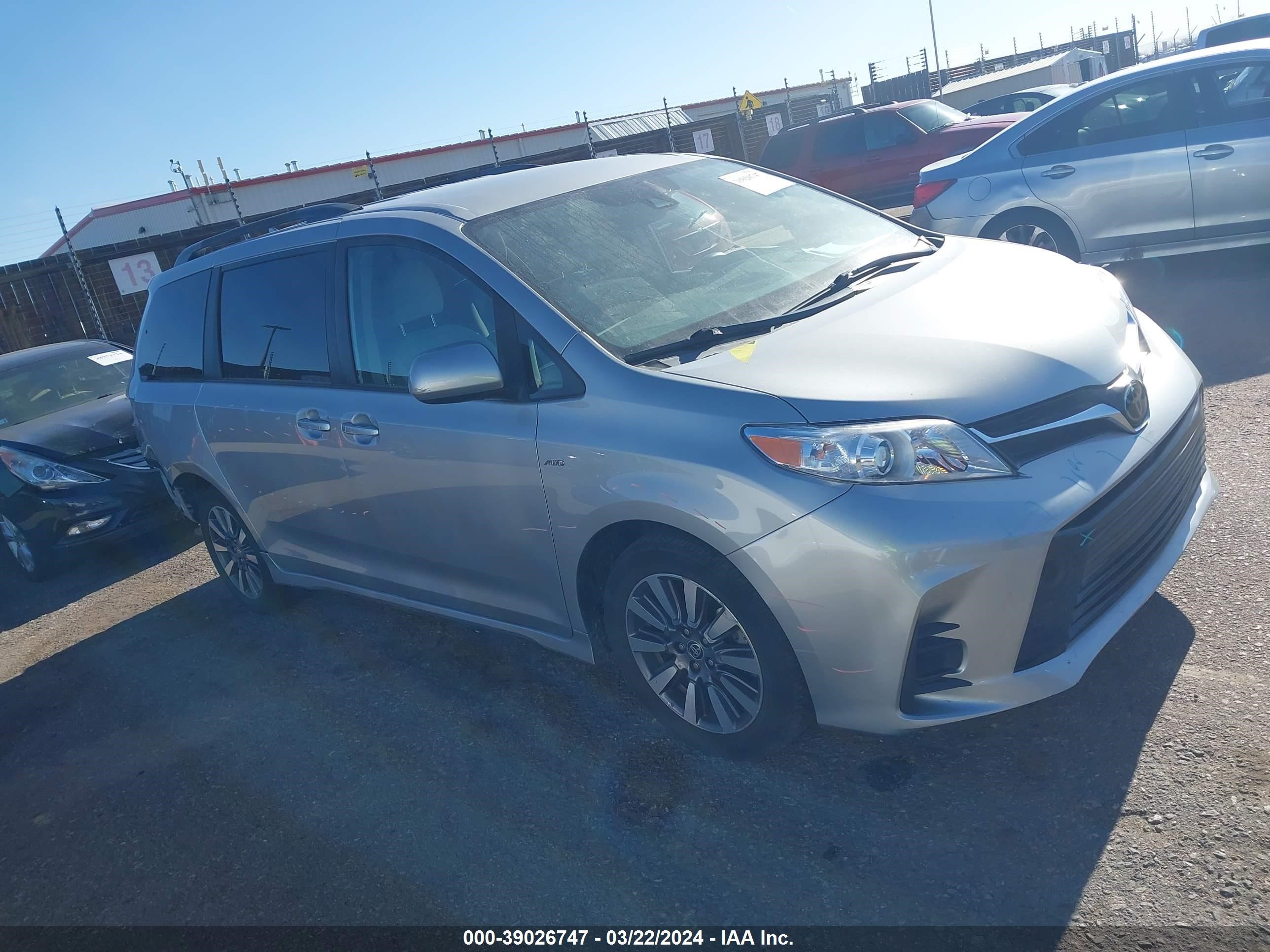 TOYOTA SIENNA 2020 5tdjz3dc5ls250027