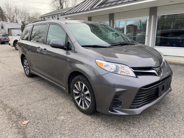 TOYOTA SIENNA LE 2018 5tdjz3dc7js199854