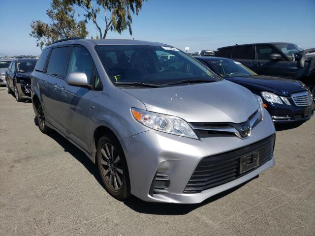 TOYOTA SIENNA LE 2018 5tdjz3dc9js203225