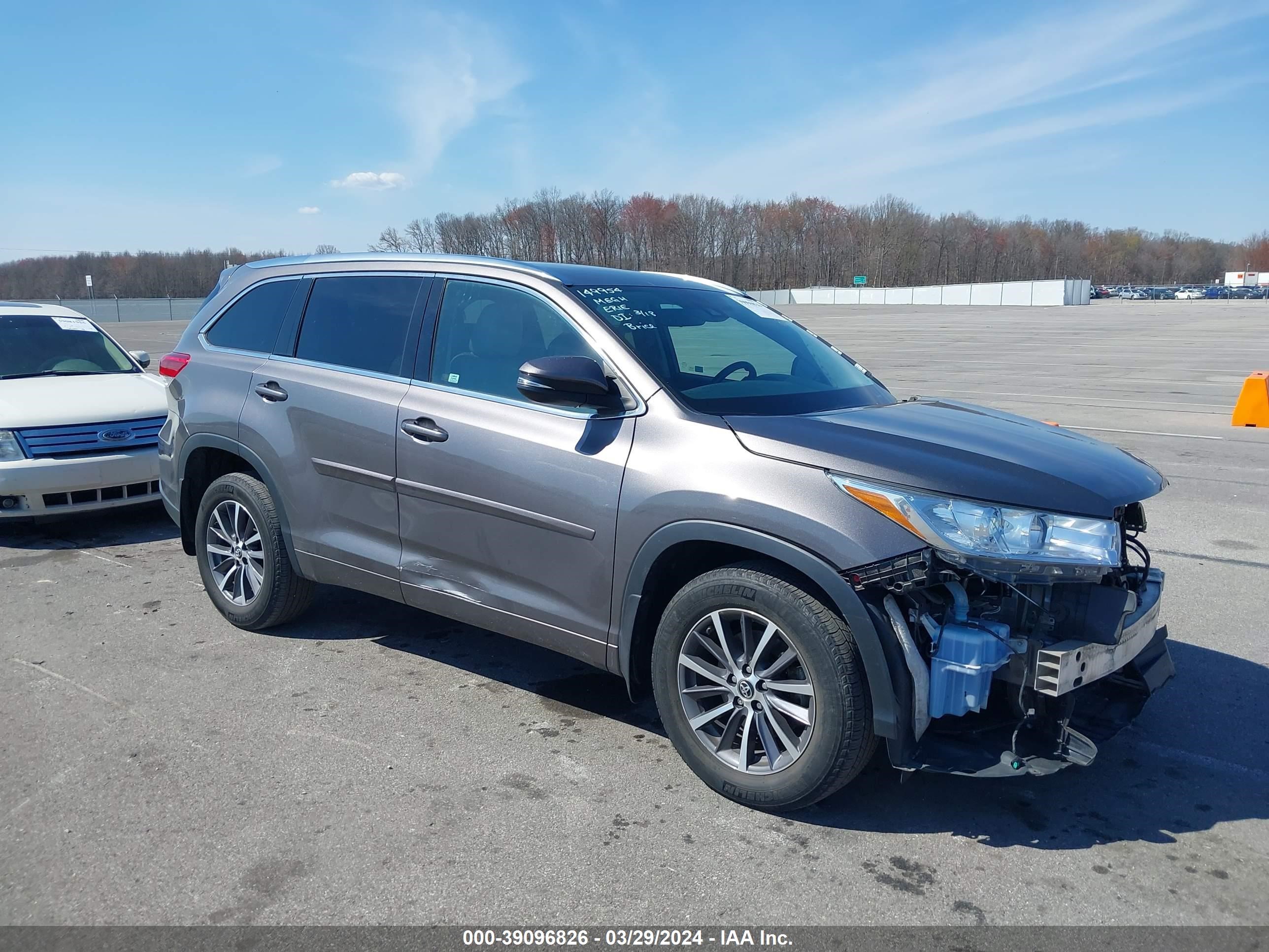 TOYOTA HIGHLANDER 2017 5tdjzrfh0hs378646