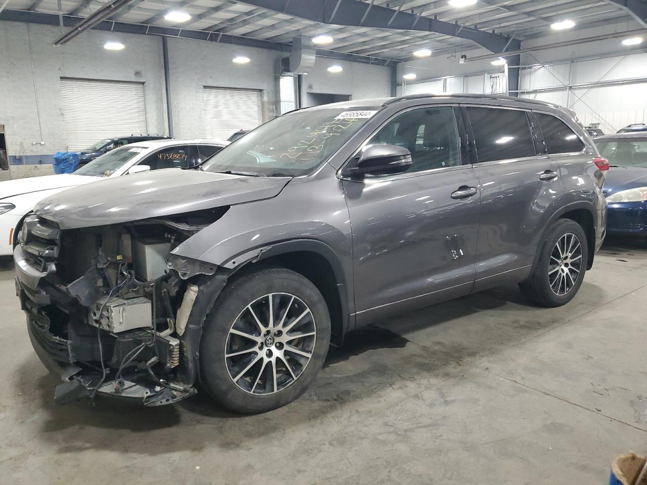 TOYOTA HIGHLANDER 2018 5tdjzrfh1js897534