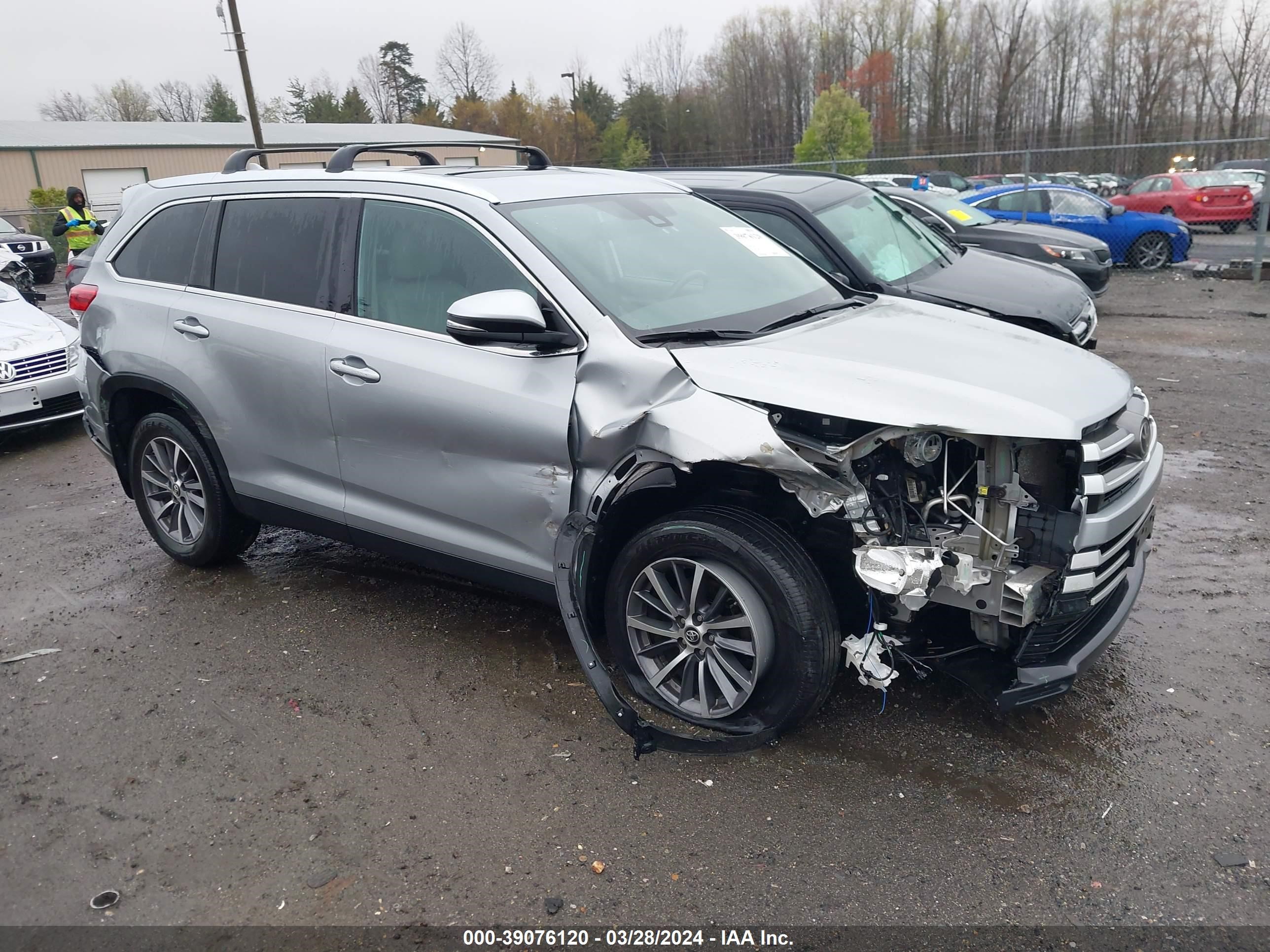 TOYOTA HIGHLANDER 2019 5tdjzrfh2ks725403