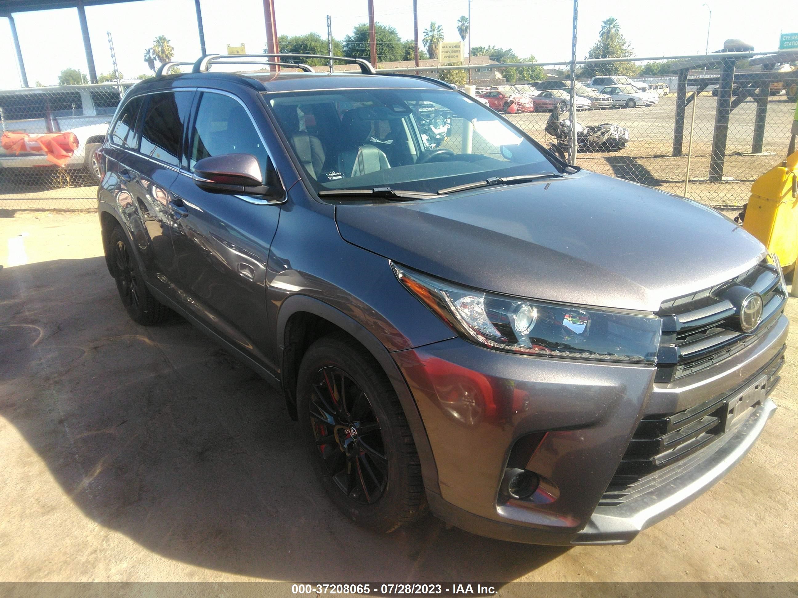 TOYOTA HIGHLANDER 2019 5tdjzrfh3ks572675