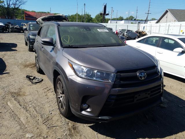 TOYOTA HIGHLANDER 2017 5tdjzrfh5hs392428