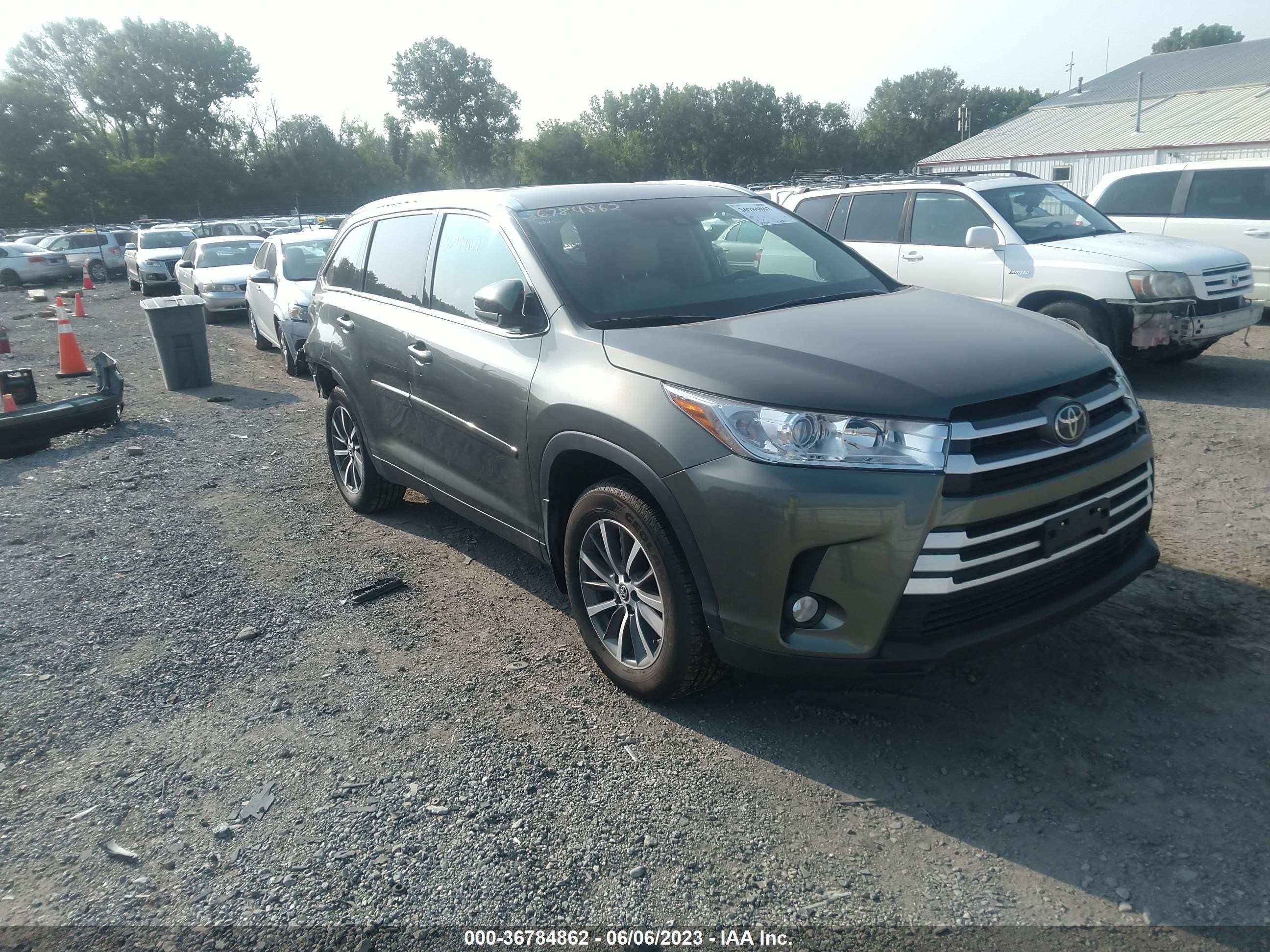 TOYOTA HIGHLANDER 2019 5tdjzrfh5ks964993