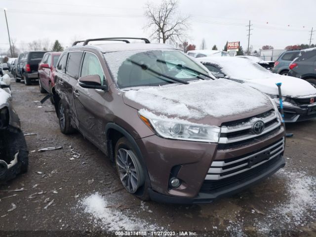 TOYOTA HIGHLANDER 2017 5tdjzrfh7hs418494