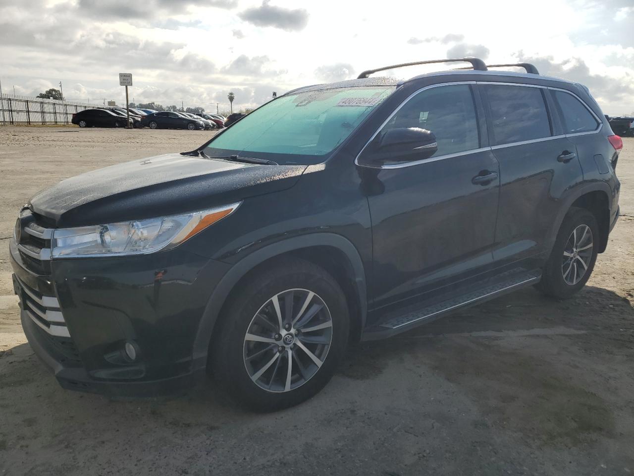 TOYOTA HIGHLANDER 2018 5tdjzrfh7js840237