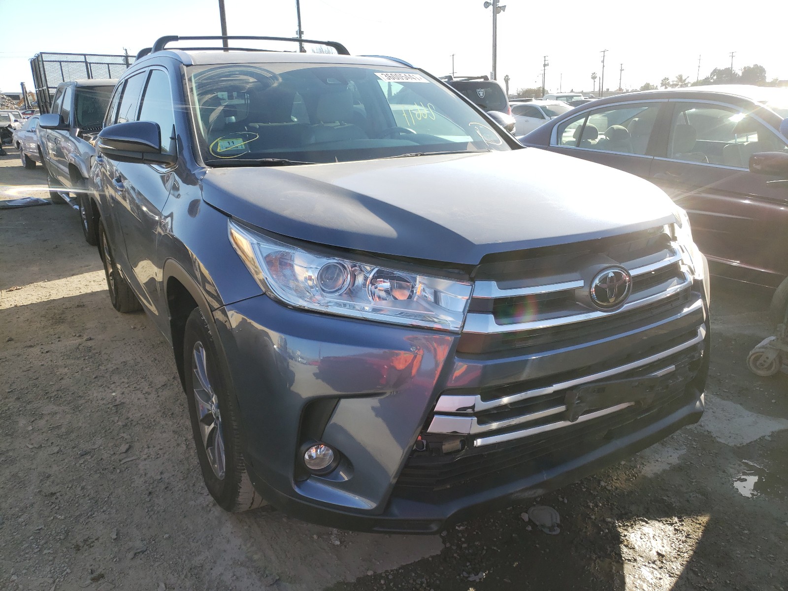 TOYOTA HIGHLANDER 2018 5tdjzrfh7js912036