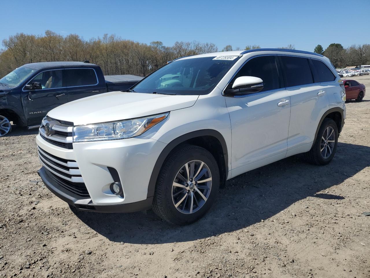 TOYOTA HIGHLANDER 2018 5tdjzrfh8js876874