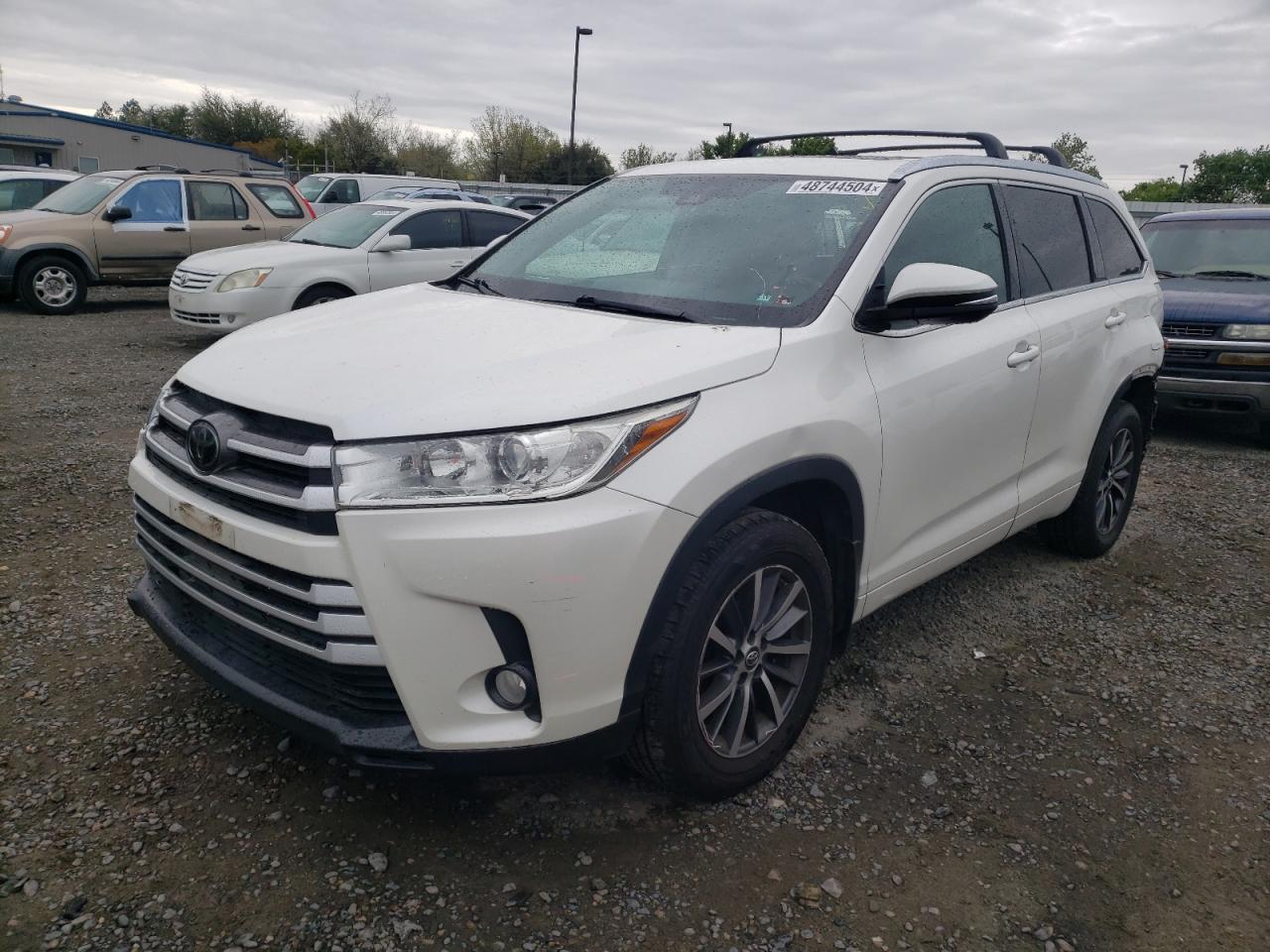 TOYOTA HIGHLANDER 2018 5tdjzrfh9js486981