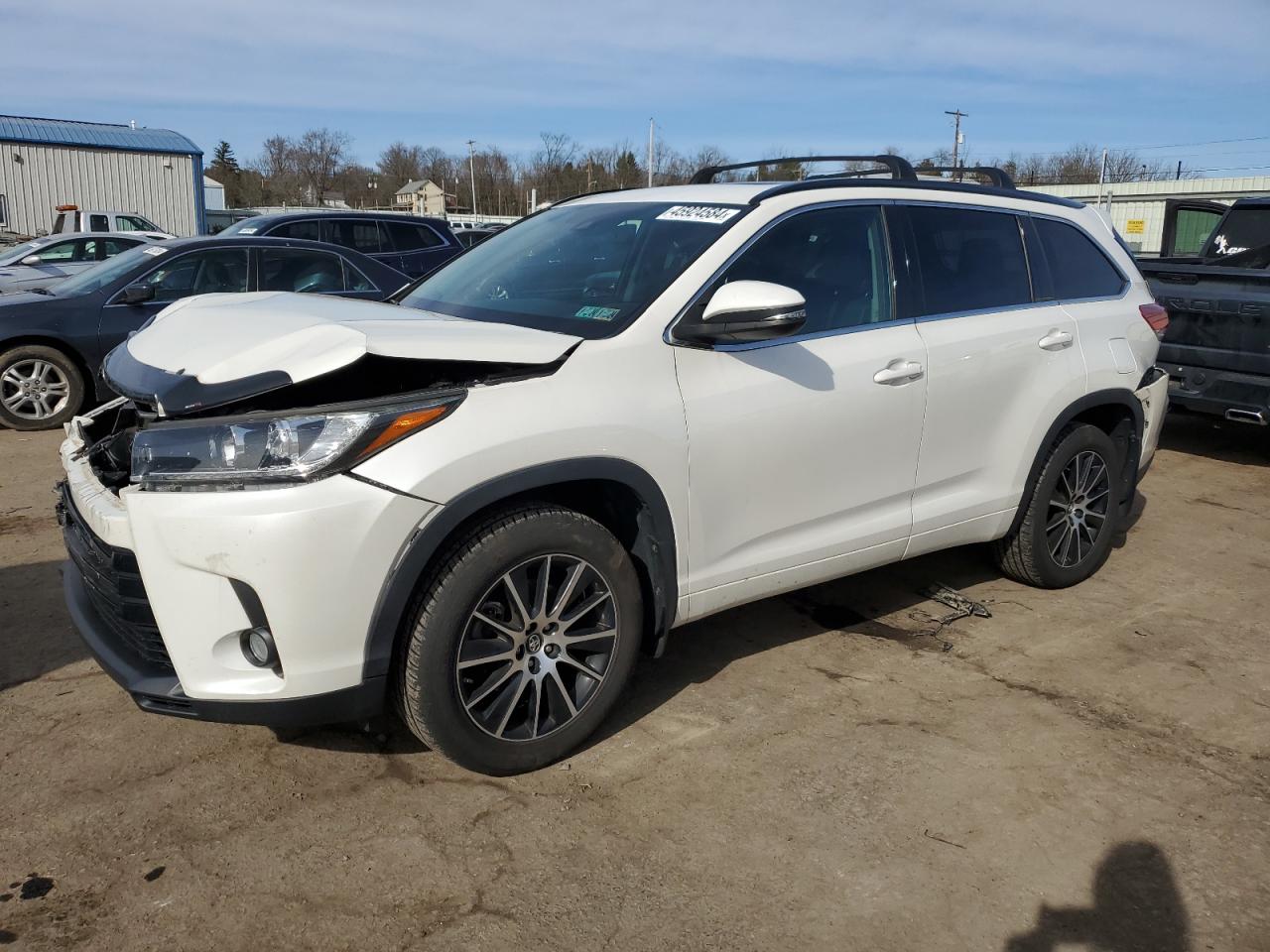 TOYOTA HIGHLANDER 2018 5tdjzrfh9js834374