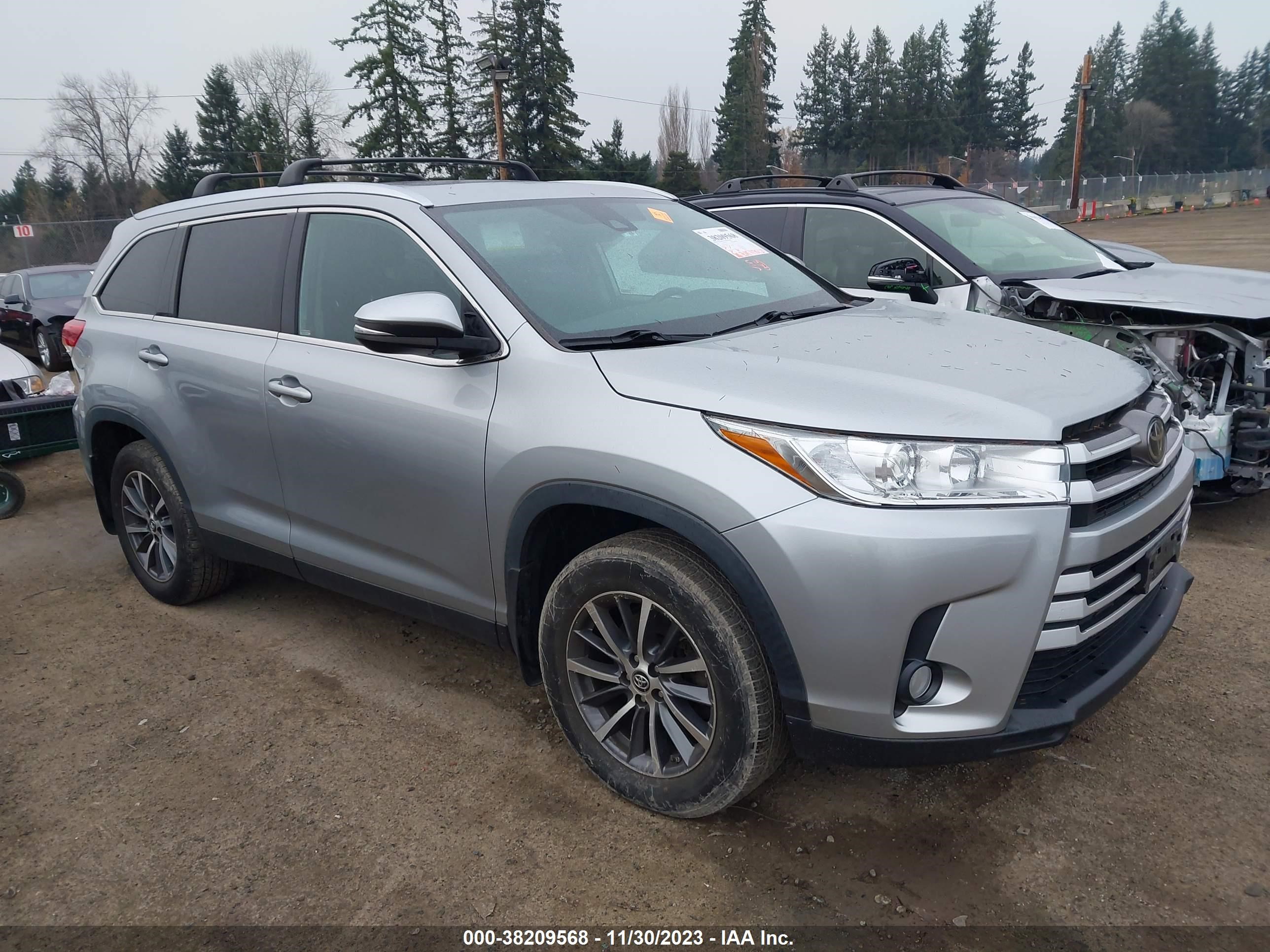 TOYOTA HIGHLANDER 2019 5tdjzrfh9ks738374