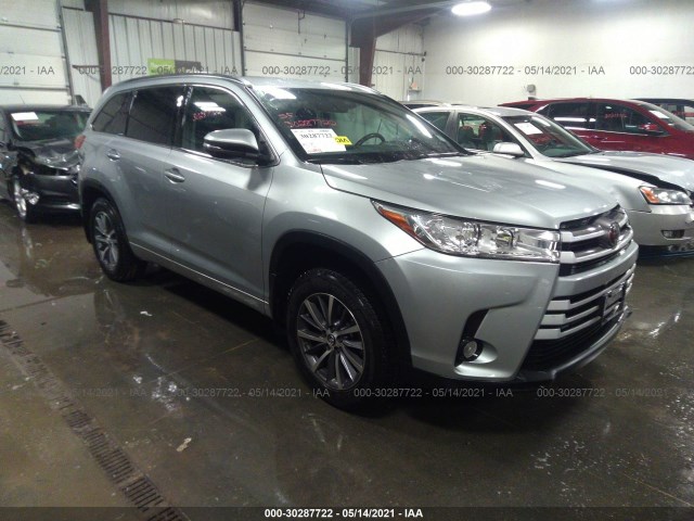 TOYOTA HIGHLANDER 2017 5tdjzrfhxhs414424