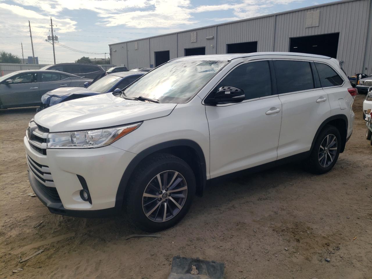 TOYOTA HIGHLANDER 2019 5tdjzrfhxks924411