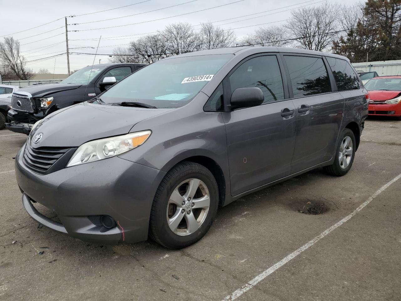 TOYOTA SIENNA 2011 5tdka3dc1bs005669