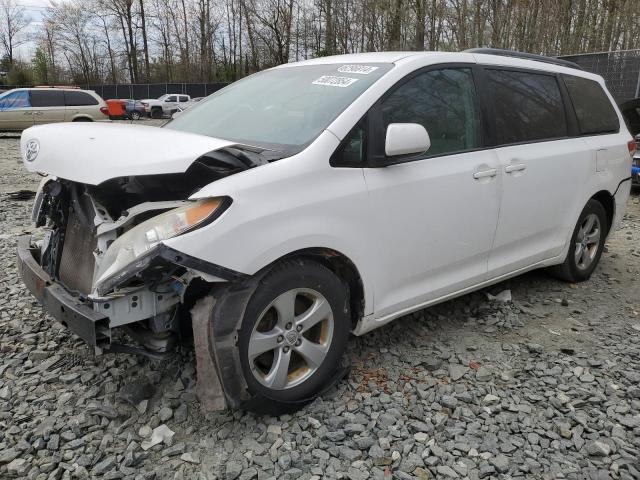 TOYOTA SIENNA 2011 5tdka3dc3bs001784