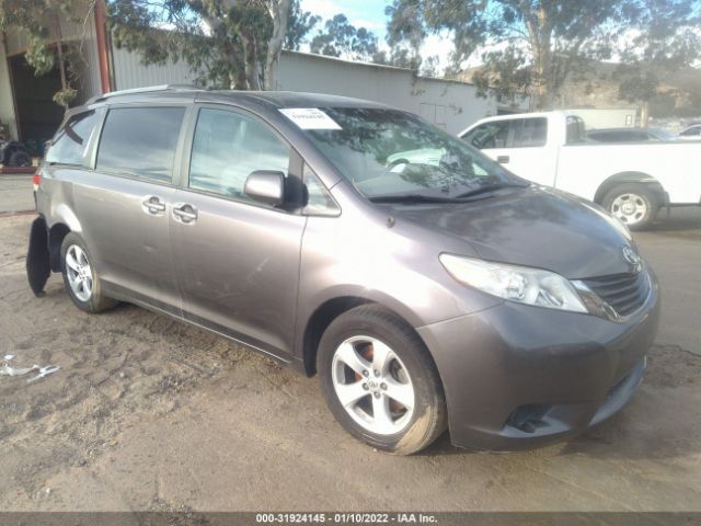 TOYOTA SIENNA 2011 5tdka3dc4bs008680