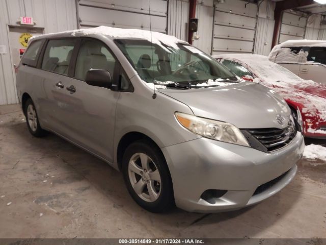 TOYOTA SIENNA 2011 5tdka3dc5bs001401