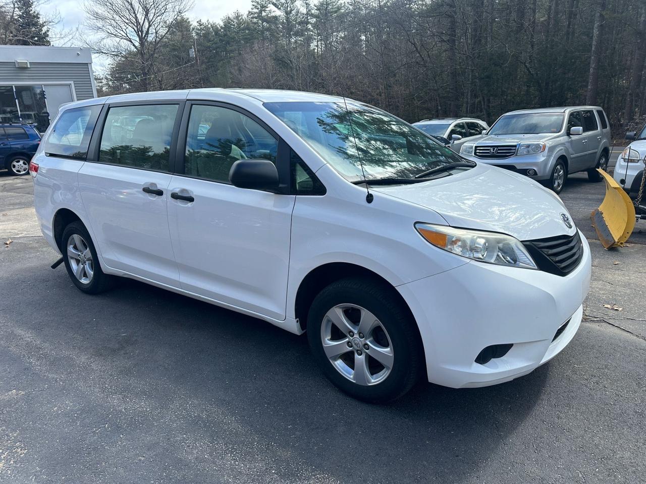 TOYOTA SIENNA 2012 5tdka3dc5cs012593