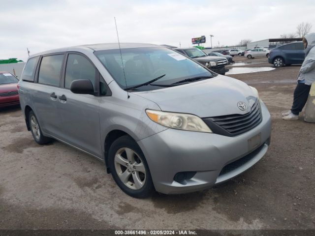 TOYOTA SIENNA 2011 5tdka3dc6bs002248