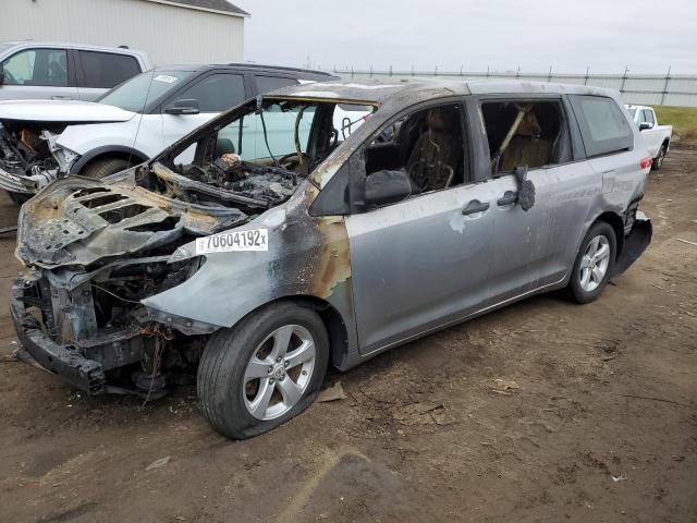 TOYOTA SIENNA BAS 2011 5tdka3dc6bs002332