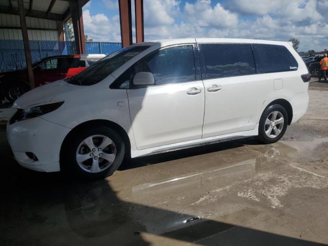 TOYOTA SIENNA BAS 2011 5tdka3dc7bs009127