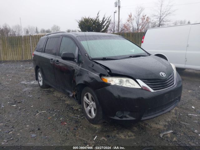 TOYOTA SIENNA 2011 5tdka3dc8bs009217