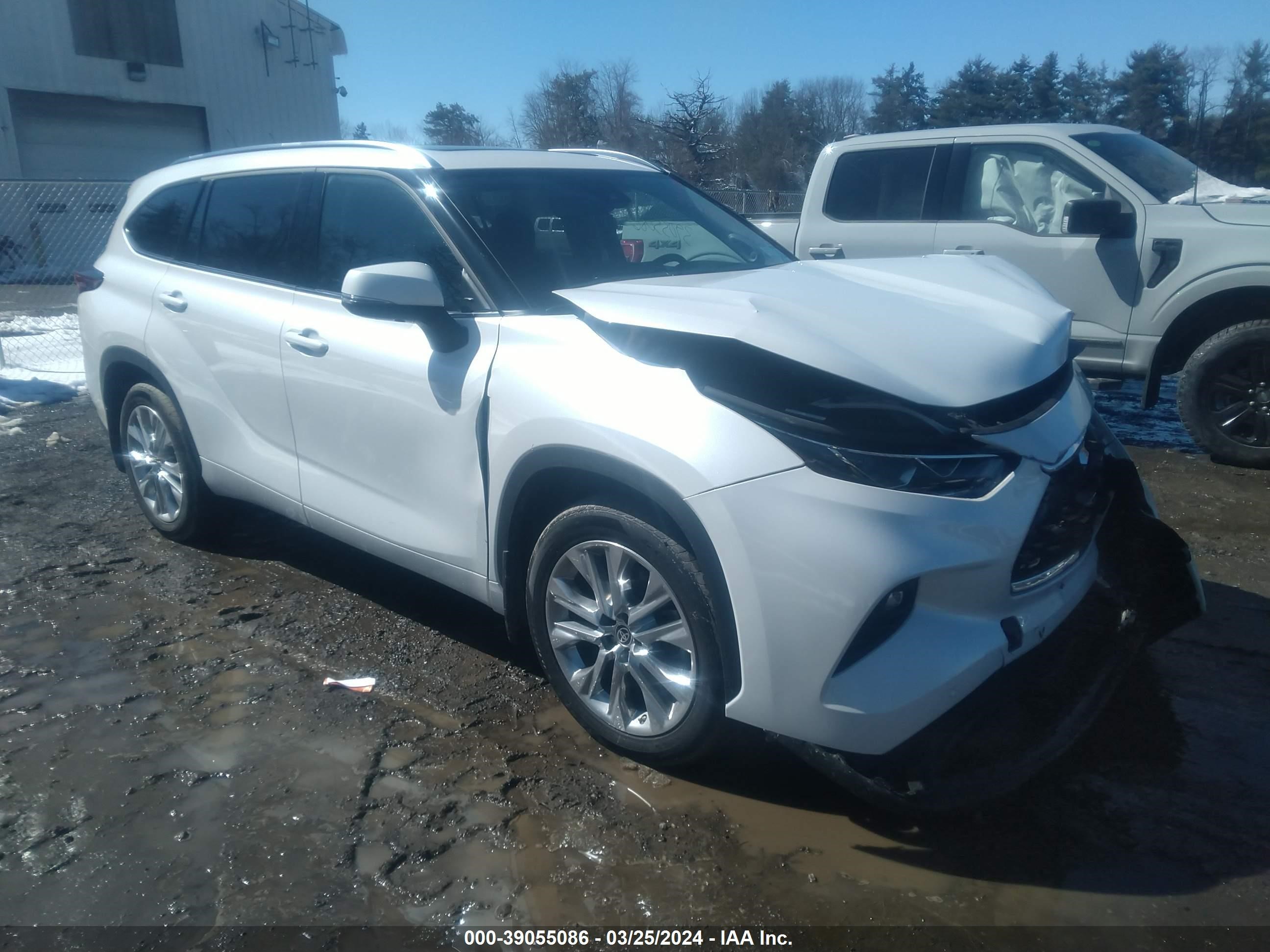 TOYOTA HIGHLANDER 2023 5tdkdrbh2ps018298