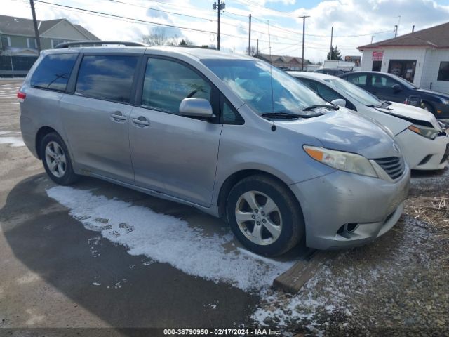 TOYOTA SIENNA 2011 5tdkk3dc0bs008009