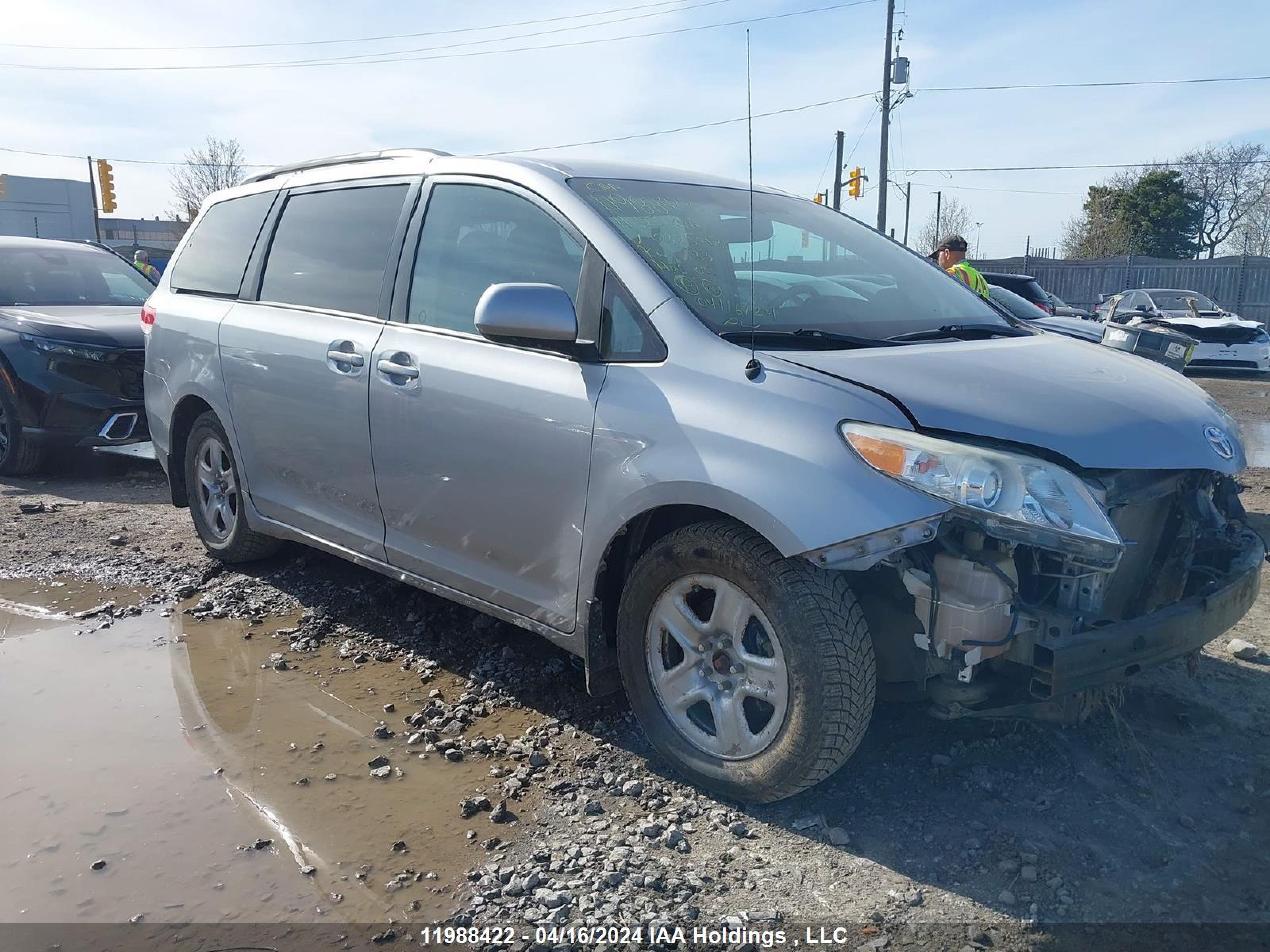 TOYOTA SIENNA 2011 5tdkk3dc0bs032598