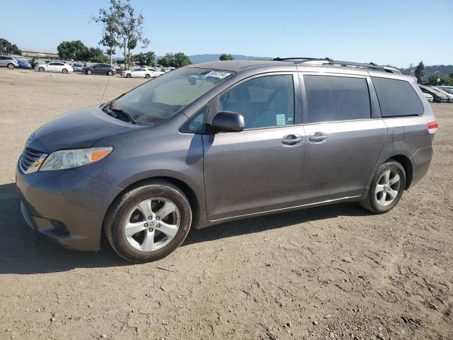 TOYOTA SIENNA LE 2011 5tdkk3dc0bs100267