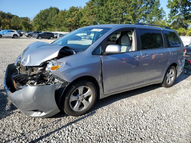 TOYOTA SIENNA LE 2011 5tdkk3dc0bs172814