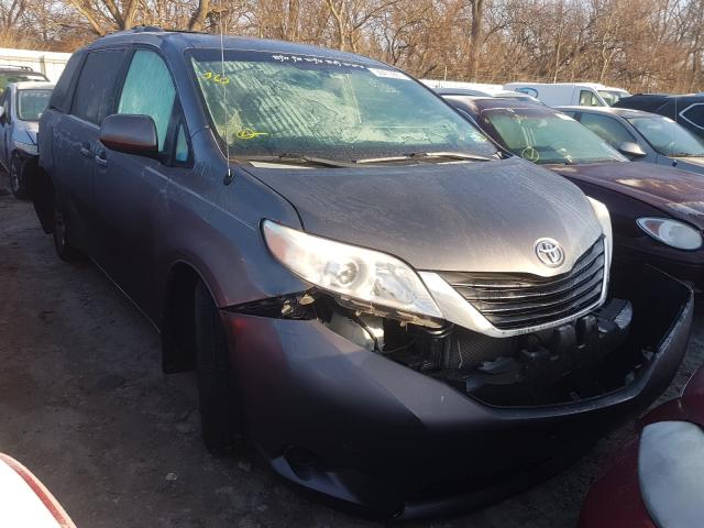 TOYOTA SIENNA LE 2013 5tdkk3dc0ds352944