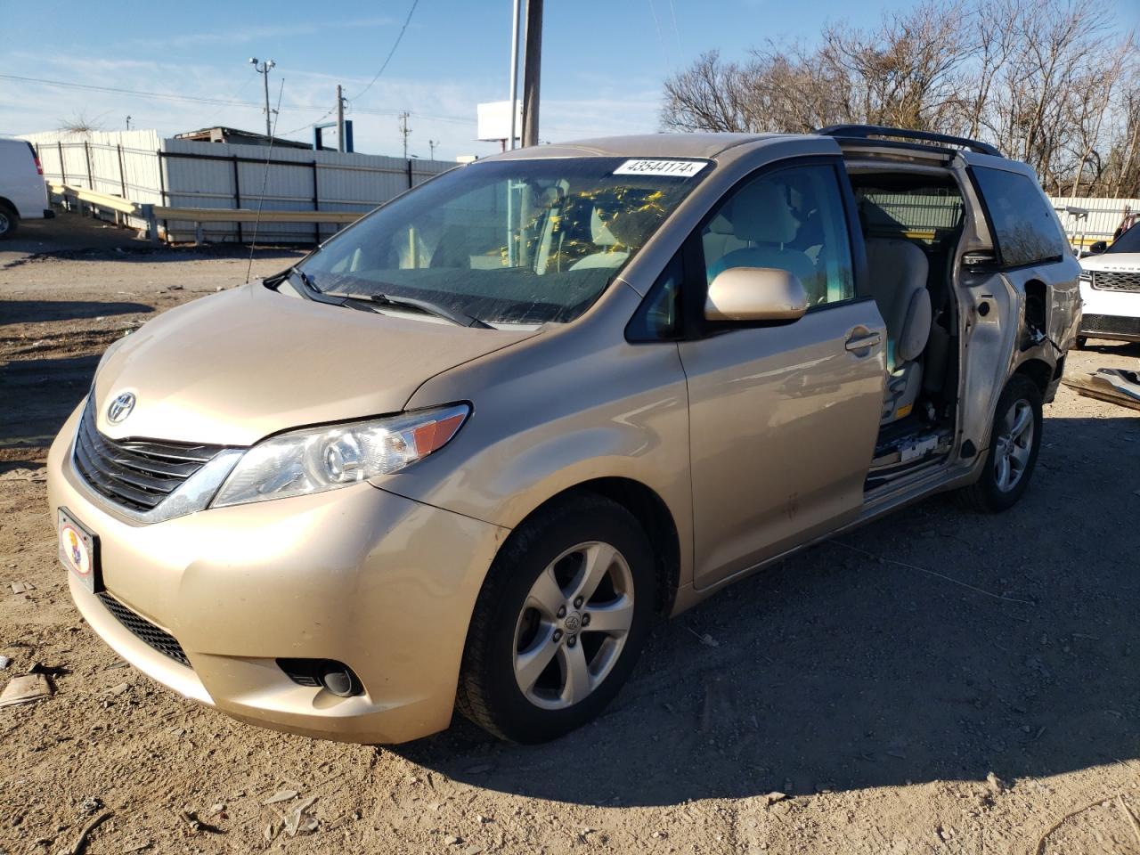 TOYOTA SIENNA 2014 5tdkk3dc0es411623