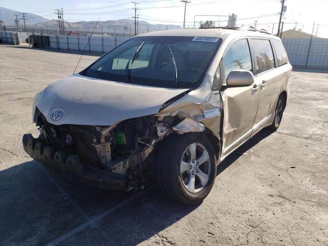 TOYOTA SIENNA LE 2014 5tdkk3dc0es475855