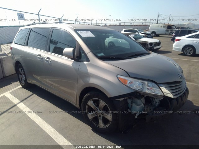 TOYOTA SIENNA 2015 5tdkk3dc0fs562527