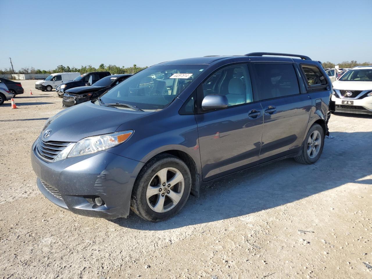 TOYOTA SIENNA 2015 5tdkk3dc0fs592062